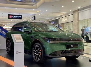 Zeekr 7x màu Xanh Forest Green